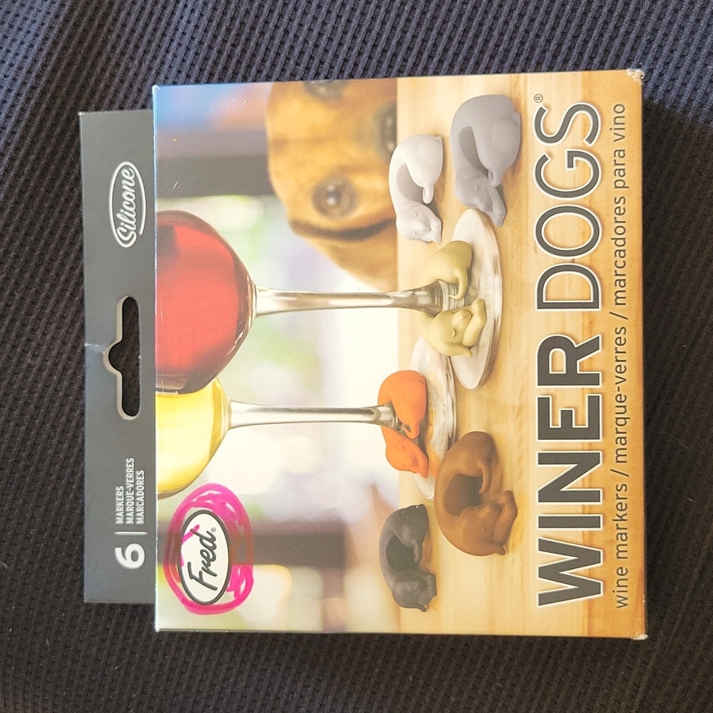Dachshund wine markers